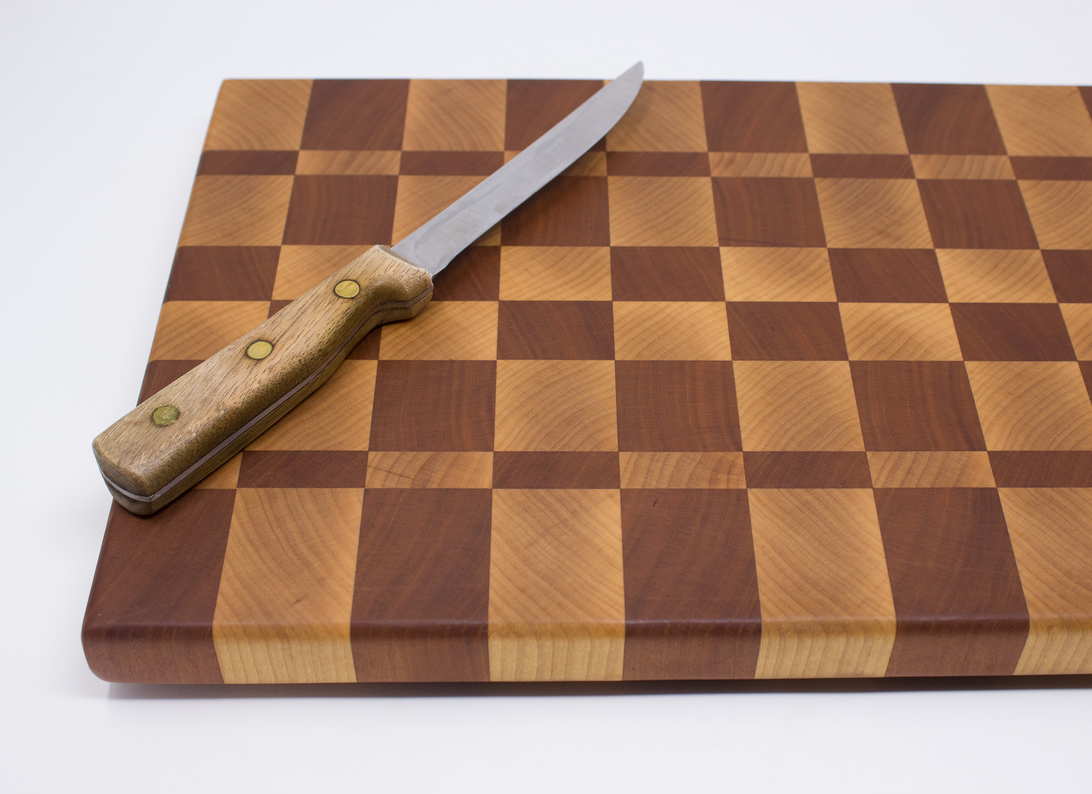 Checkered End Grain Cutting Board - Maple and Roasted Maple 