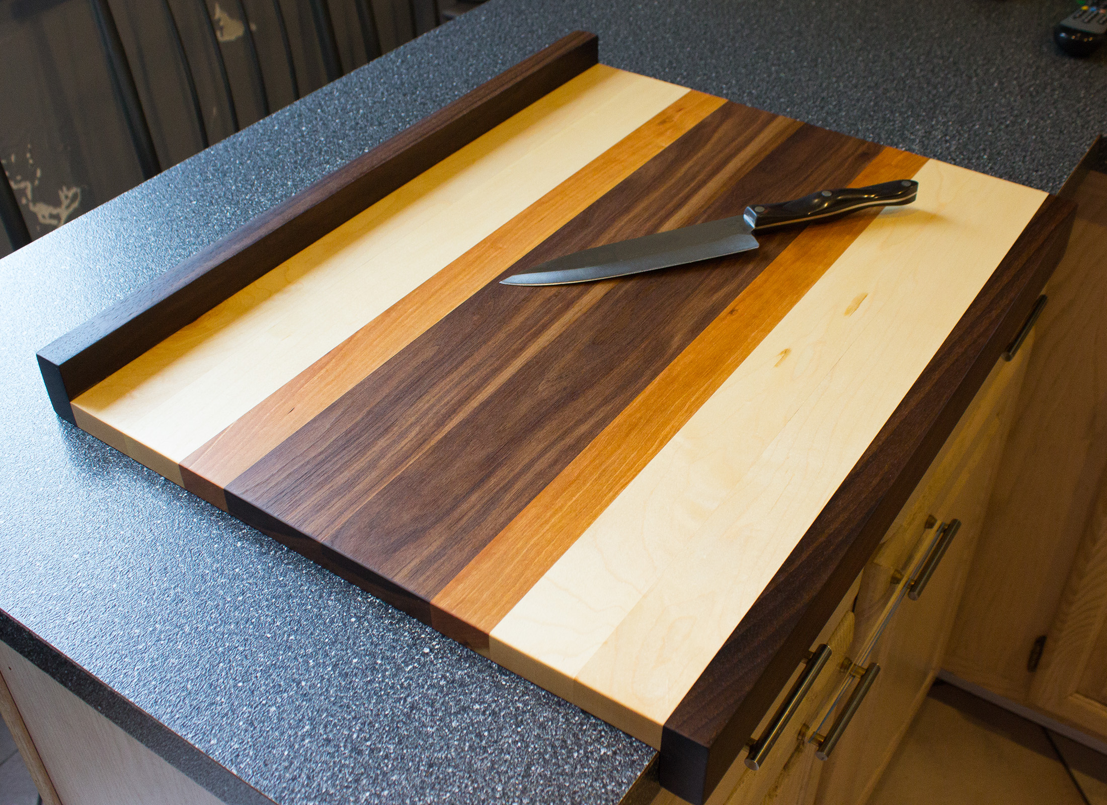 Maple, Cherry and Walnut Pastry and Pasta Board with Walnut Edges –  Rockford Woodcrafts