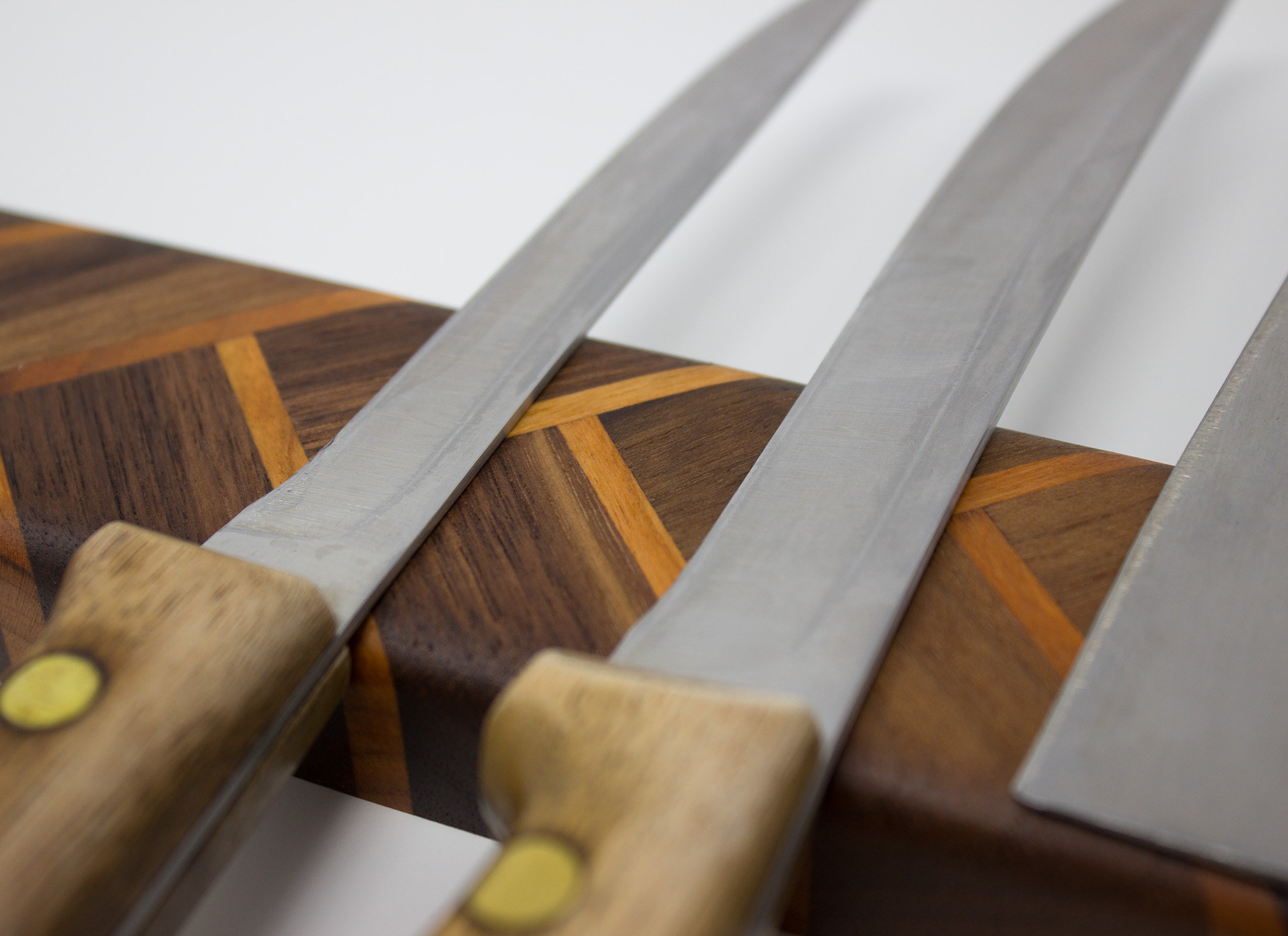 BUY RSCHEF Best Magnetic Knife Holder ON SALE NOW! - Wooden Earth