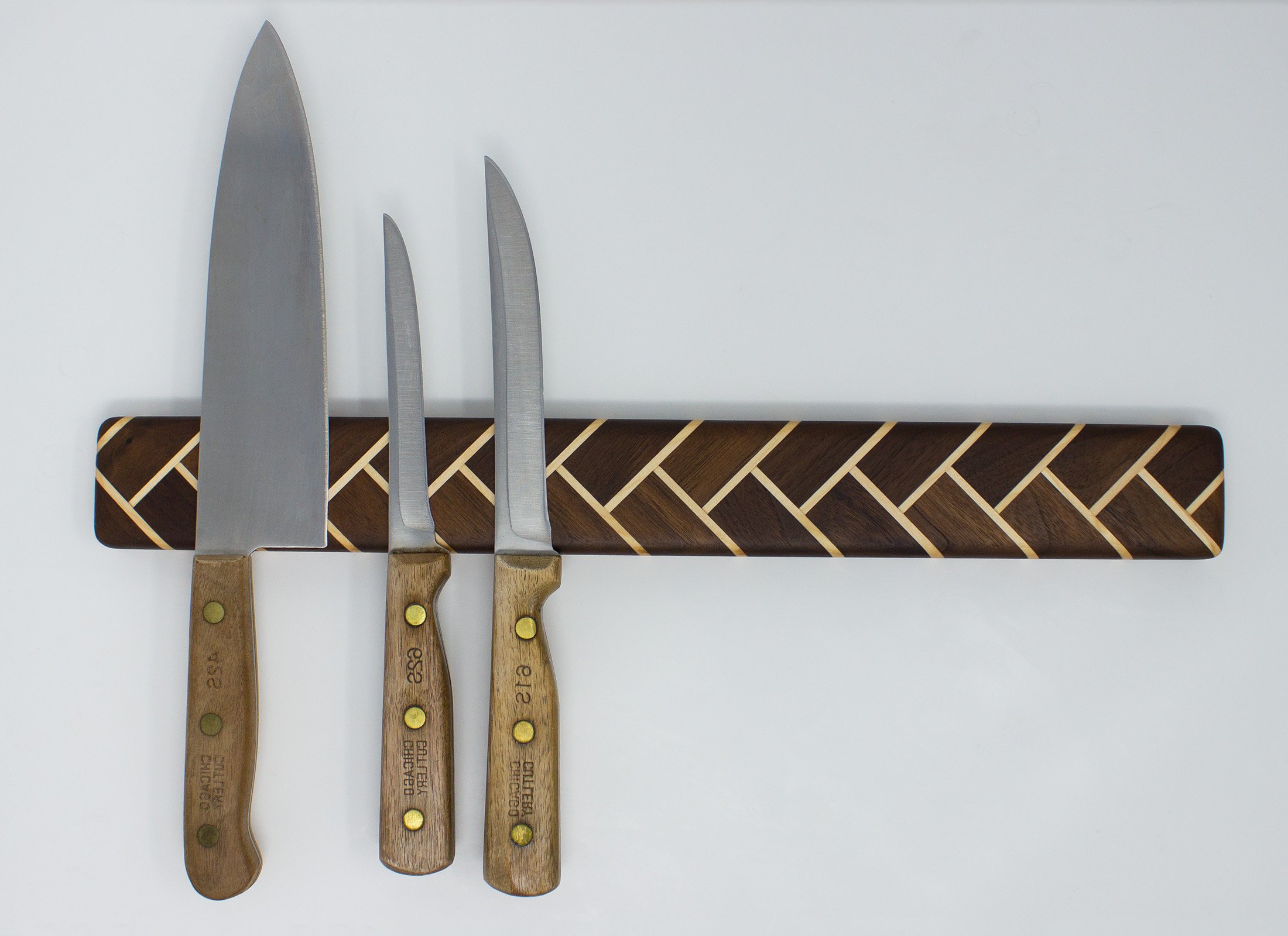 Magnetic Wooden Knife Rack - Maple / 30cm / 12